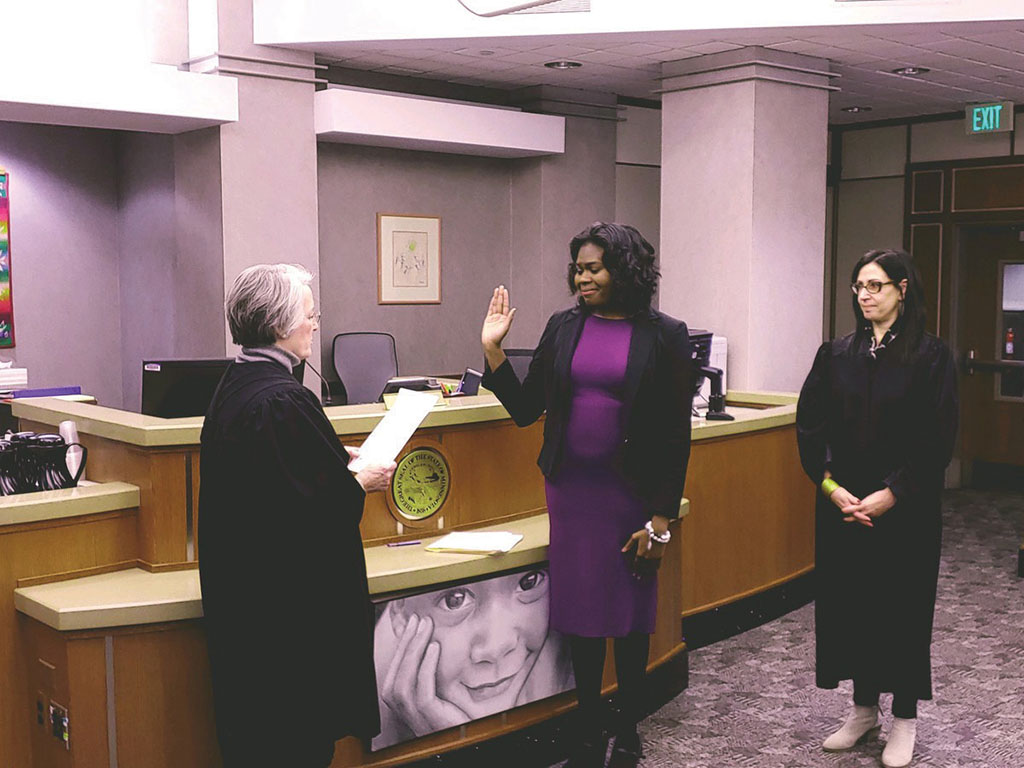 Debra Bulluck '09 being sworn into the Minnesota State Bar