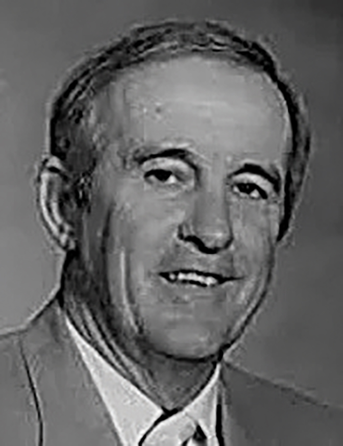 Black and white photo of Don Richardson