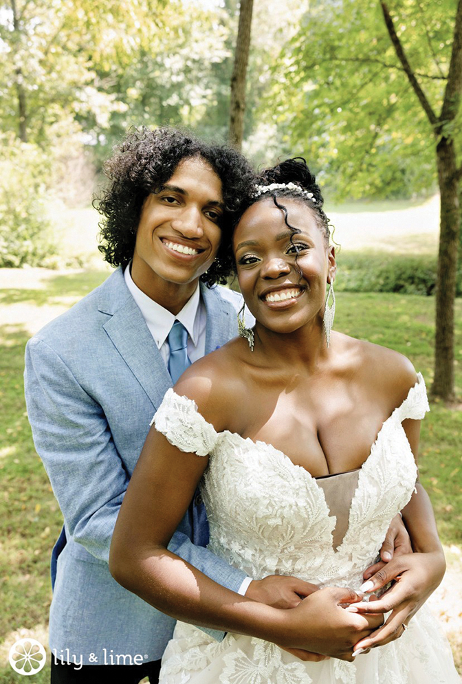 Portrait of Kaela Davis-Darling and husband, Immanuel J. Darling on their wedding day.